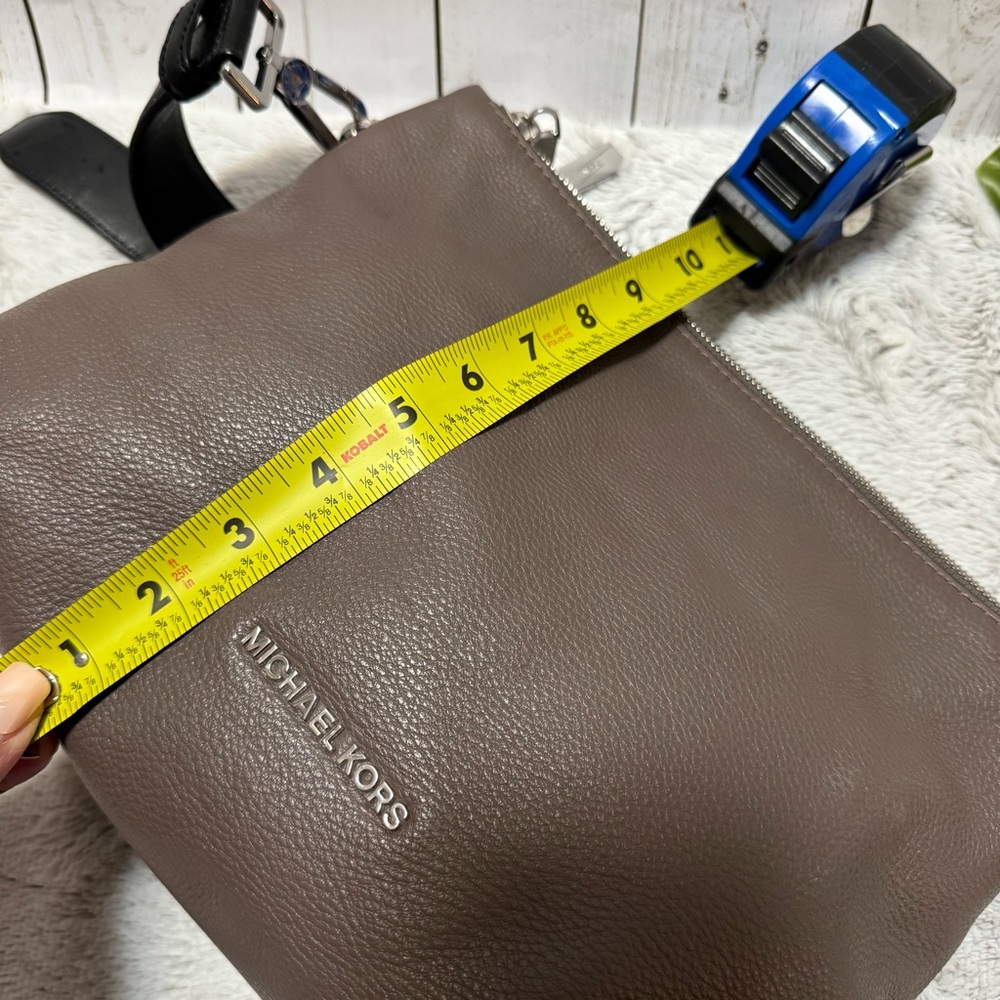 Michael Kors Taupe and Black Pebble Leather Handbag - Picture 13 of 13
